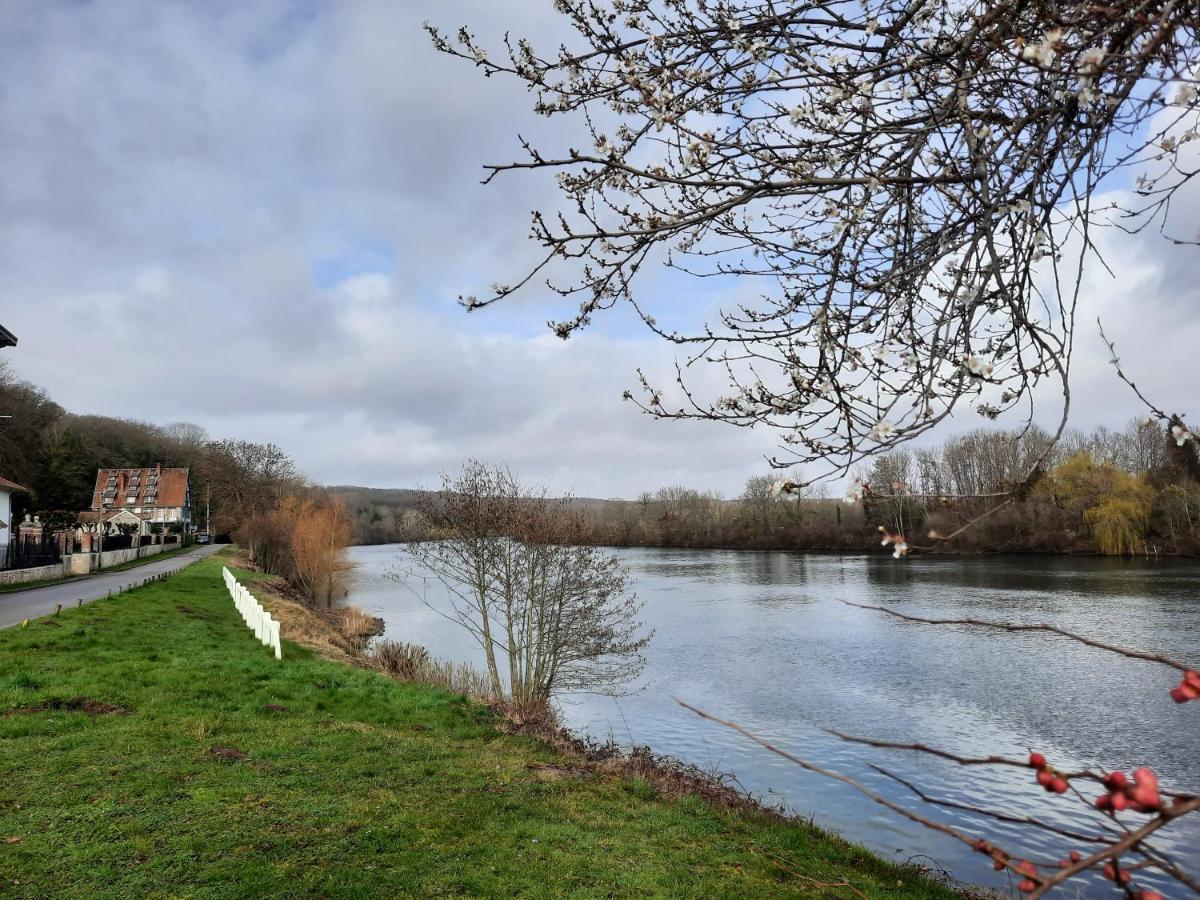 La Seine, Entre Riviere Et Foret De Fontainebleau Bois-le-Roi  Exterior photo
